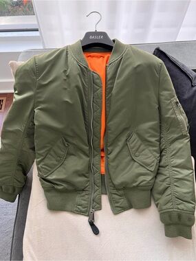 Alpha Industries MA-1 Bomber Jacket